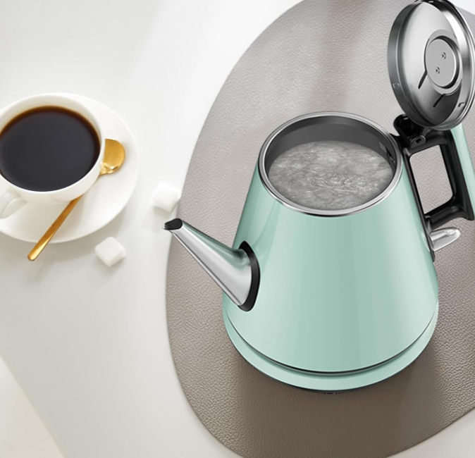 10 Fast Boil Electric Water Kettle - Image 1